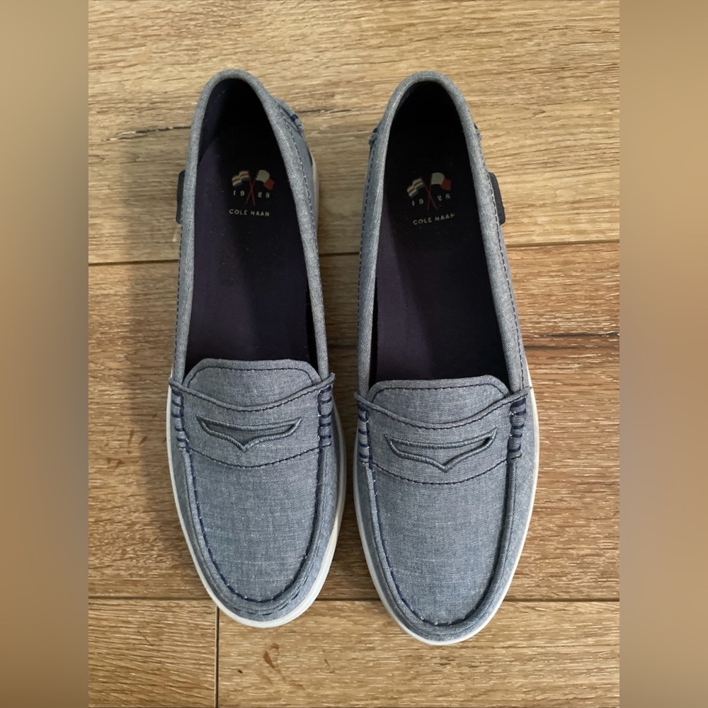 Cole Haan Nantucket  Blue Loafers Size 7.5